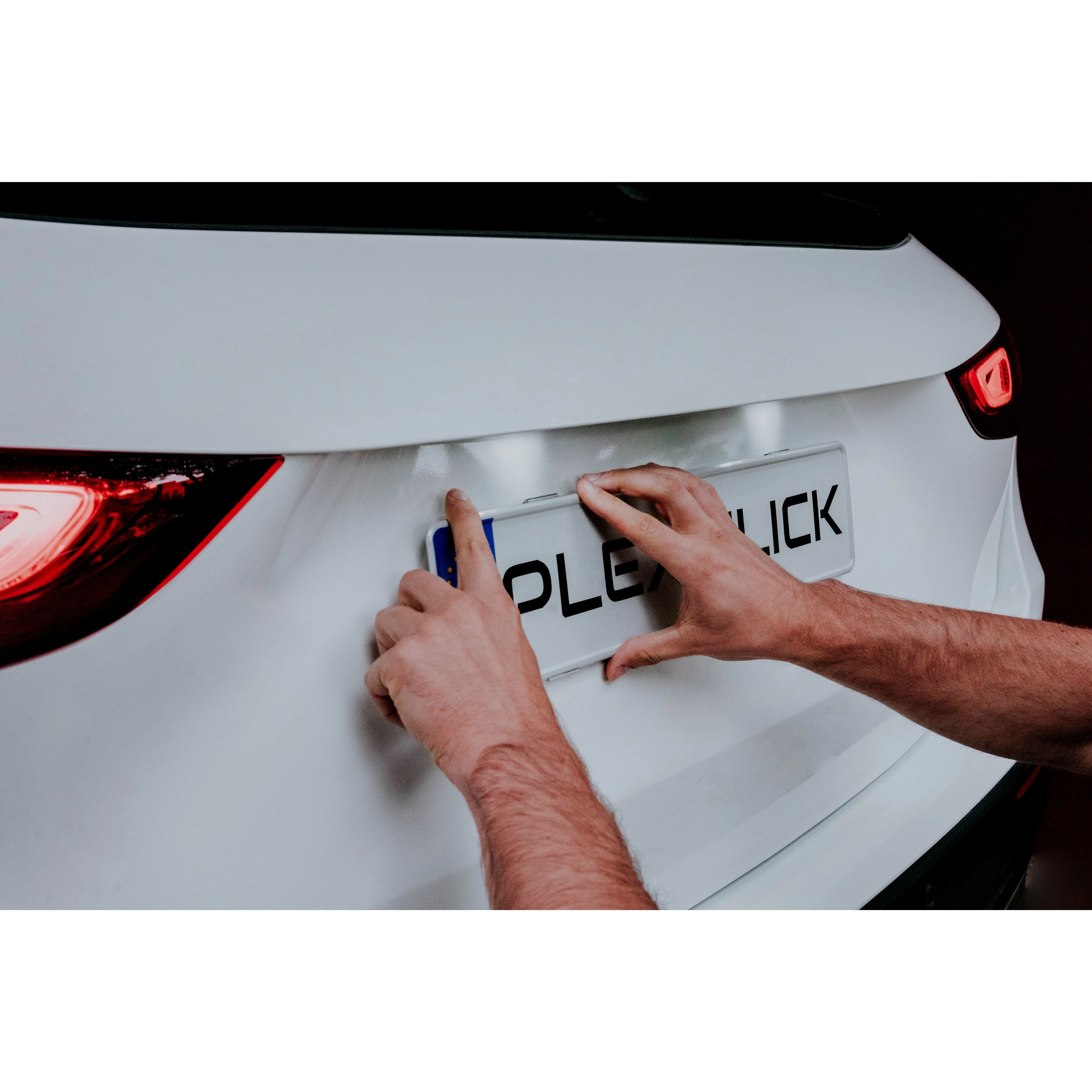 Clip Kennzeichenhalter für alle Tesla Modelle - Image 12