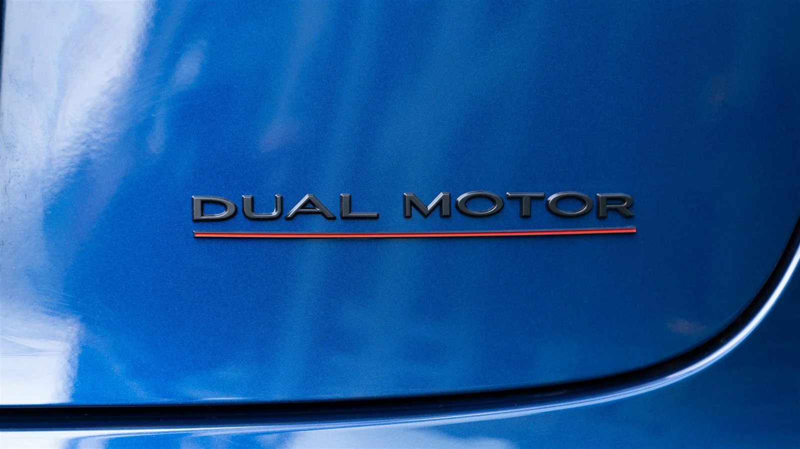 Dual Motor Schriftzug für das Tesla Model 3/Y - Image 7