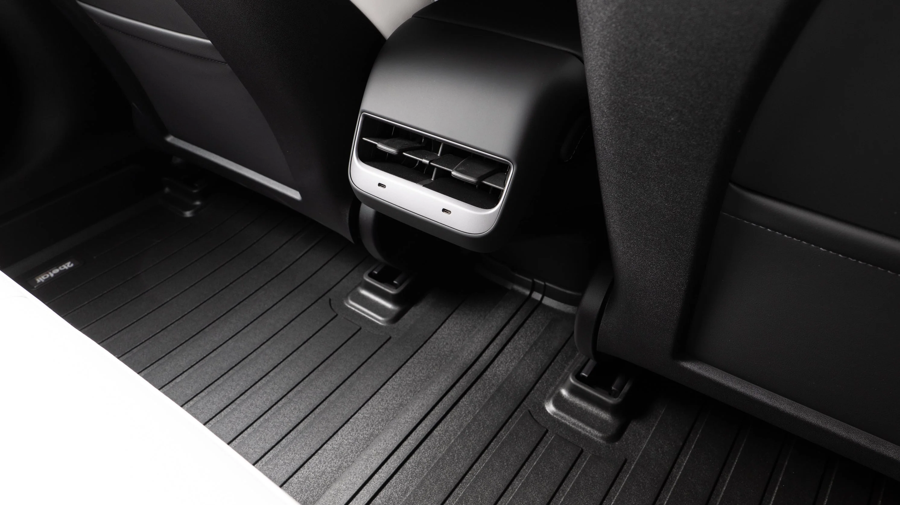 2befair Premium Gummimatten Fußraum hinten für das Tesla Model 3 - Image 7