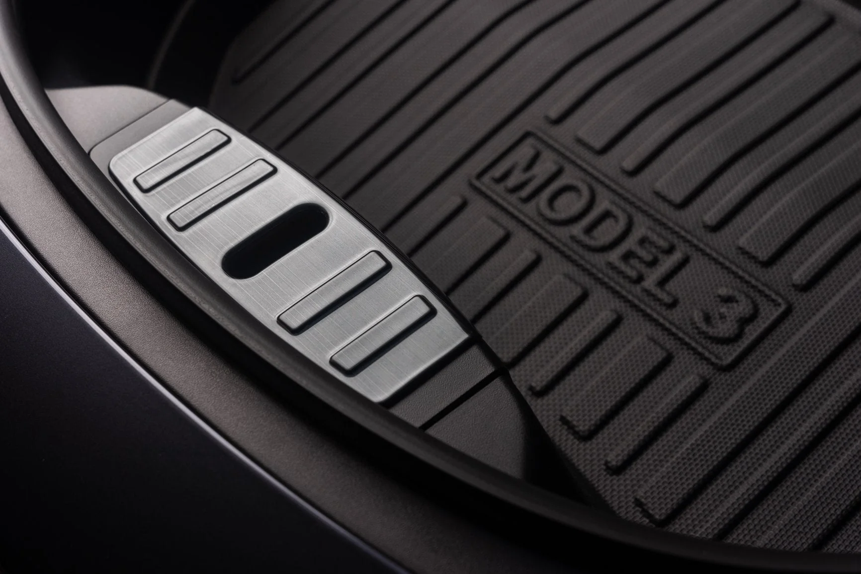Schutzblende Frunk (Kofferraum vorne) für das Tesla Model 3 - Image 3