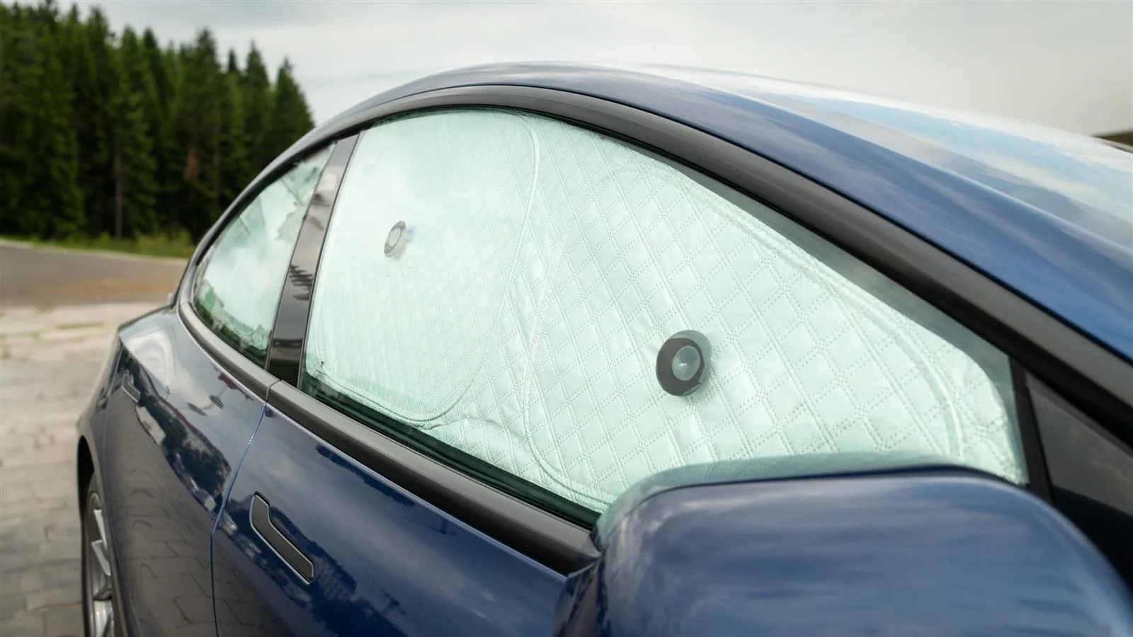 Seiten/Heckscheiben Sonnen- und Sichtschutz für das Tesla Model 3 - Image 12